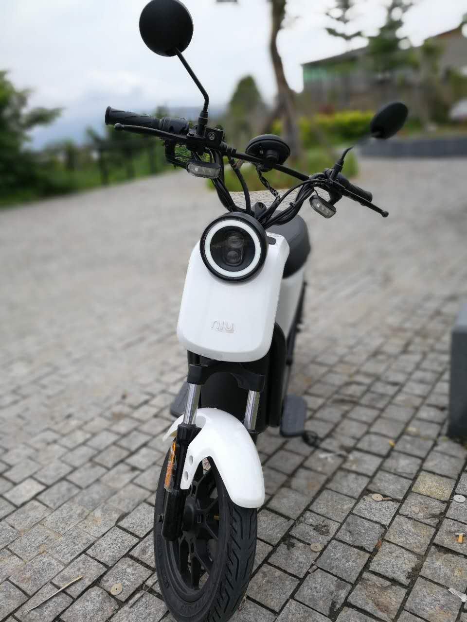 如何评价小牛电动在2017年4月12日发布的新品