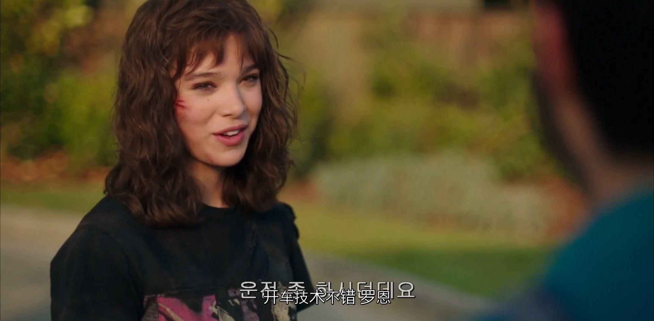 大黄蜂当查莉和大黄蜂相遇注定成就一段不平凡的温情故事