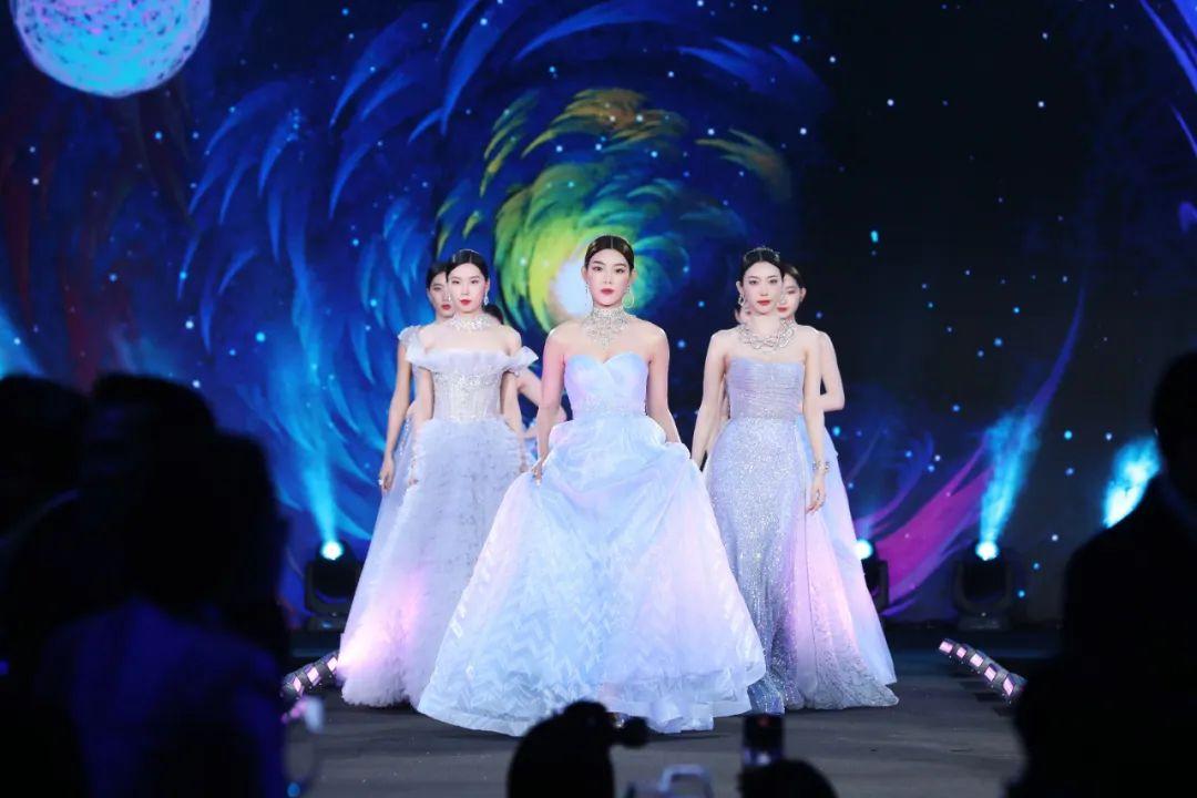 第三届国际珠宝首饰流行趋势发布会中国广州番禺正式开幕