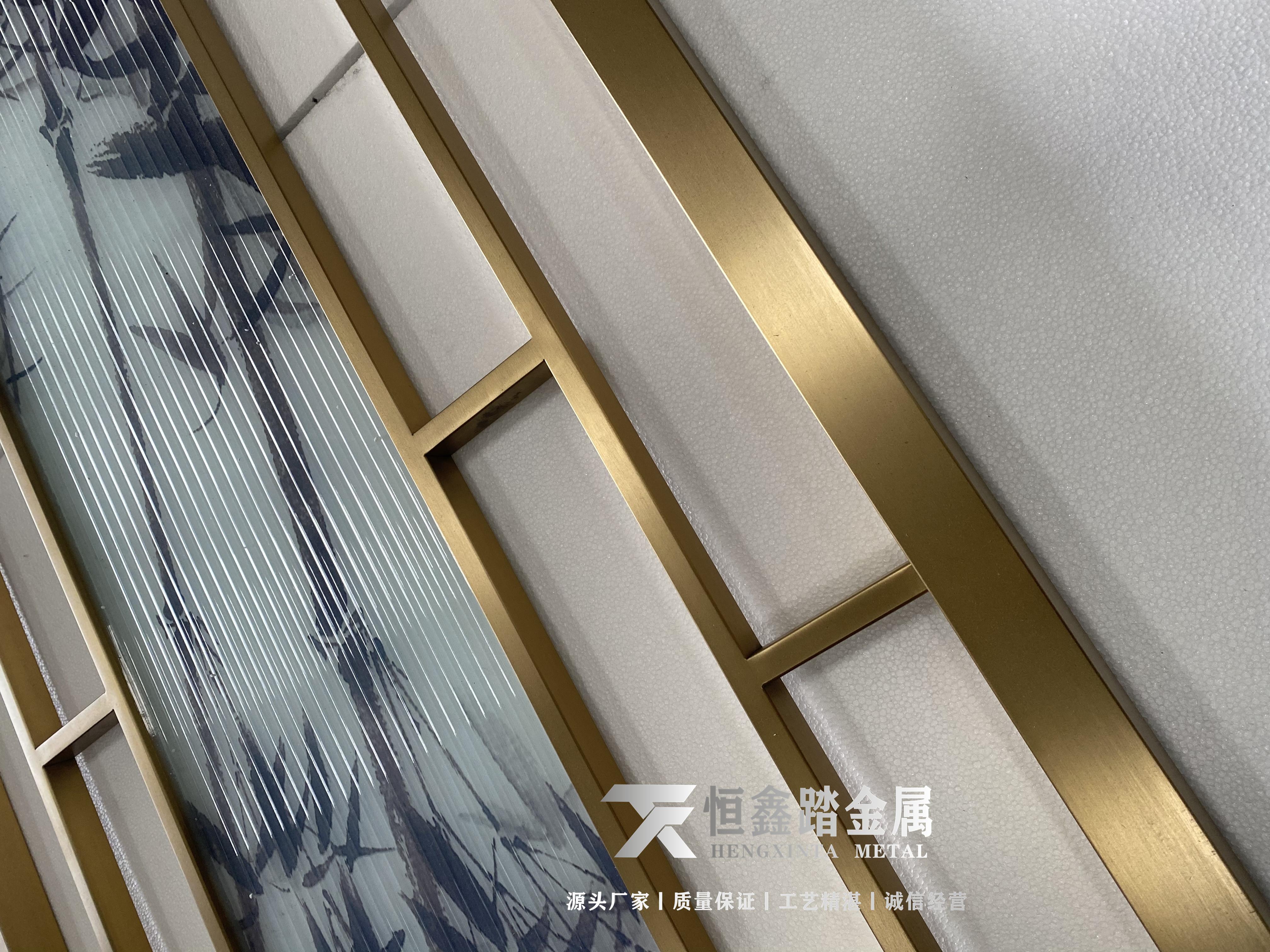 钛金不锈钢玻璃屏风家装不锈钢长虹玻璃屏风