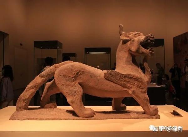 国家博物馆系列(第18期):汉朝之(五)熹平石经、青瓷四系罐、彩绘石骑马人、汉画像砖等珍贵文物 - 知乎