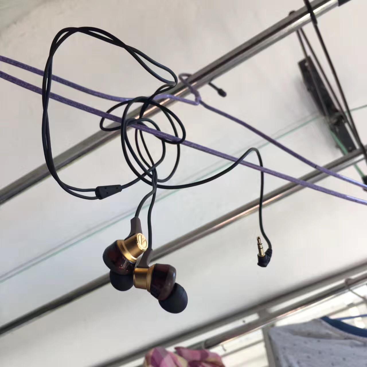 akgN20进洗衣机了,是不是报废了?