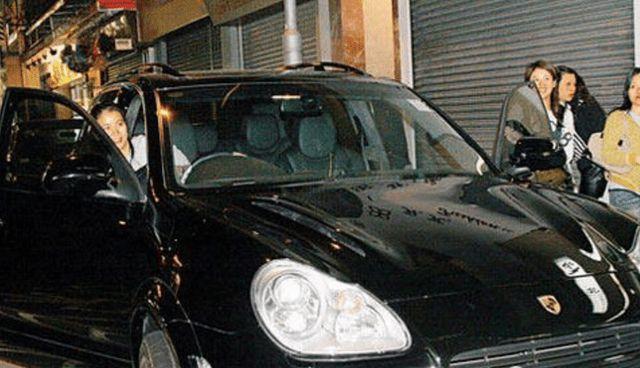 细数张智霖的豪车比袁咏仪的爱马仕包还多连甄子丹都向他借车