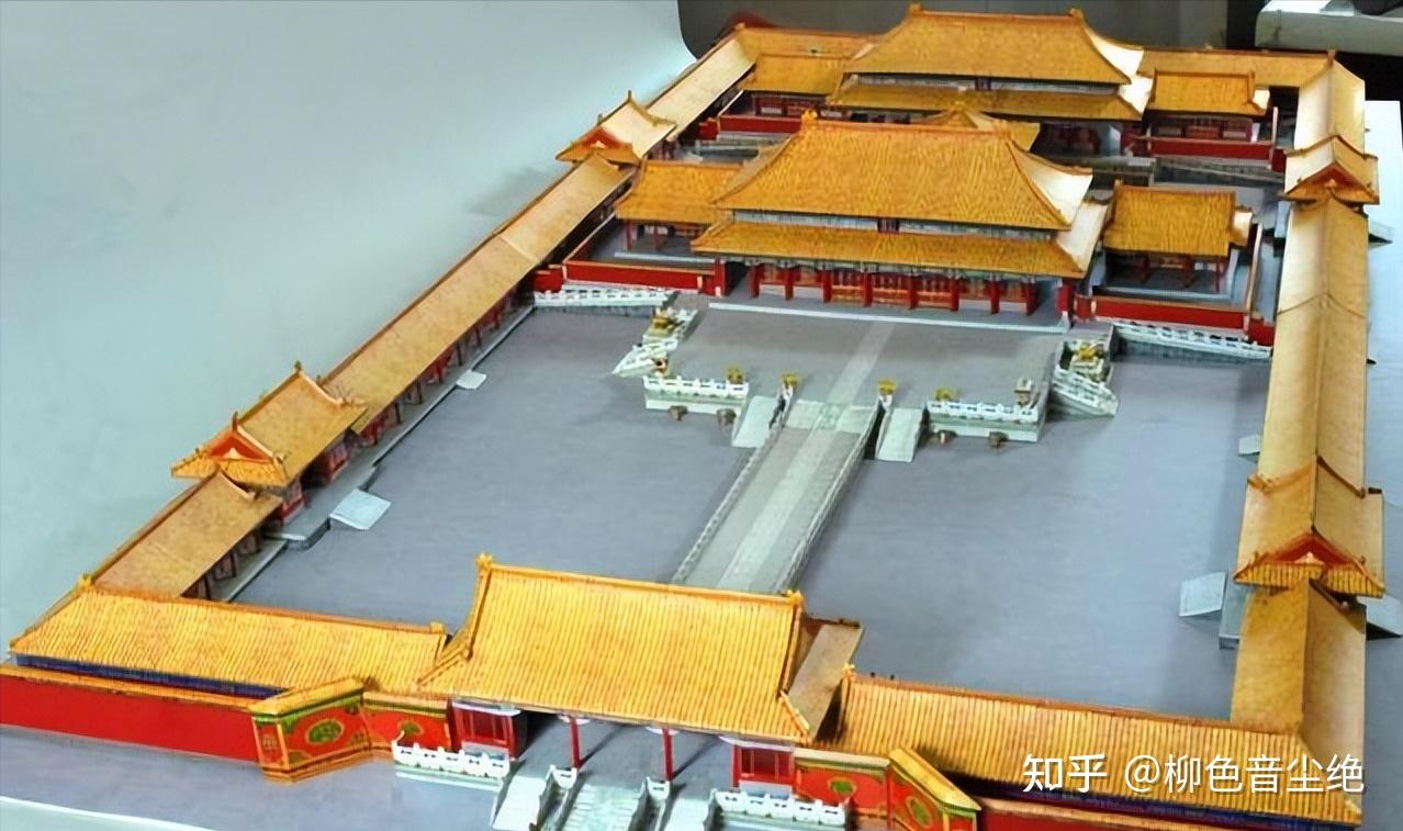 乾清宫模型在乾清宫附近有四十间门庑.