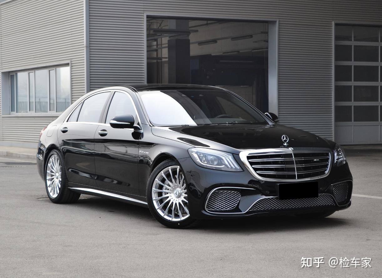 可能大家第一时间想到的就是奔驰迈巴赫s级吧?