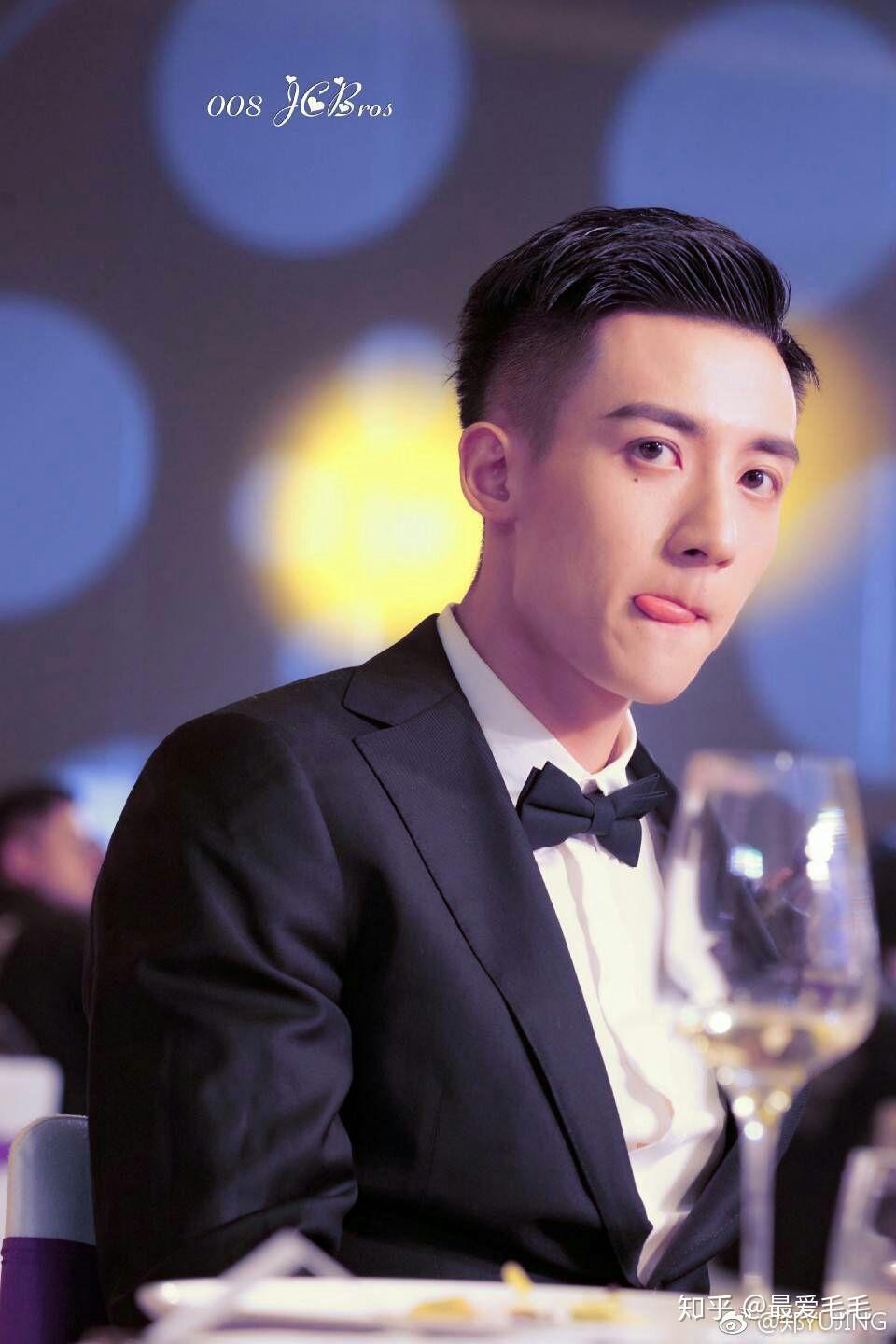 有泪痣的男明星都有谁