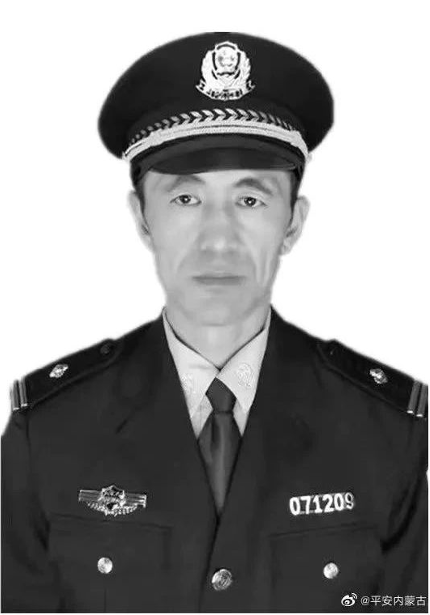 清明祭疫无反顾政法英魂不朽