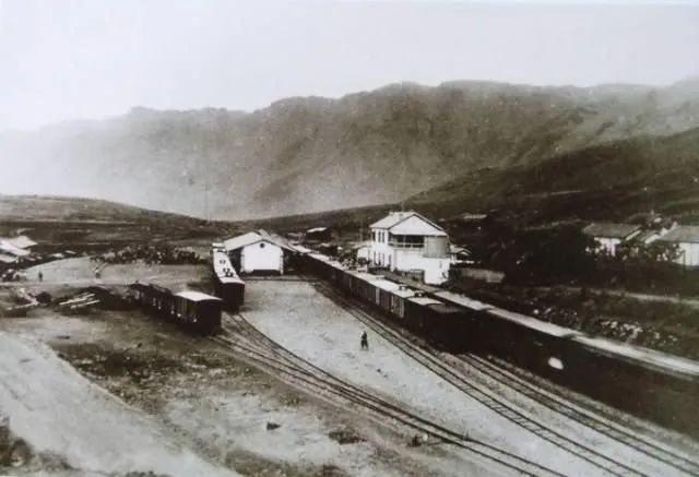 滇越铁路事故图片
