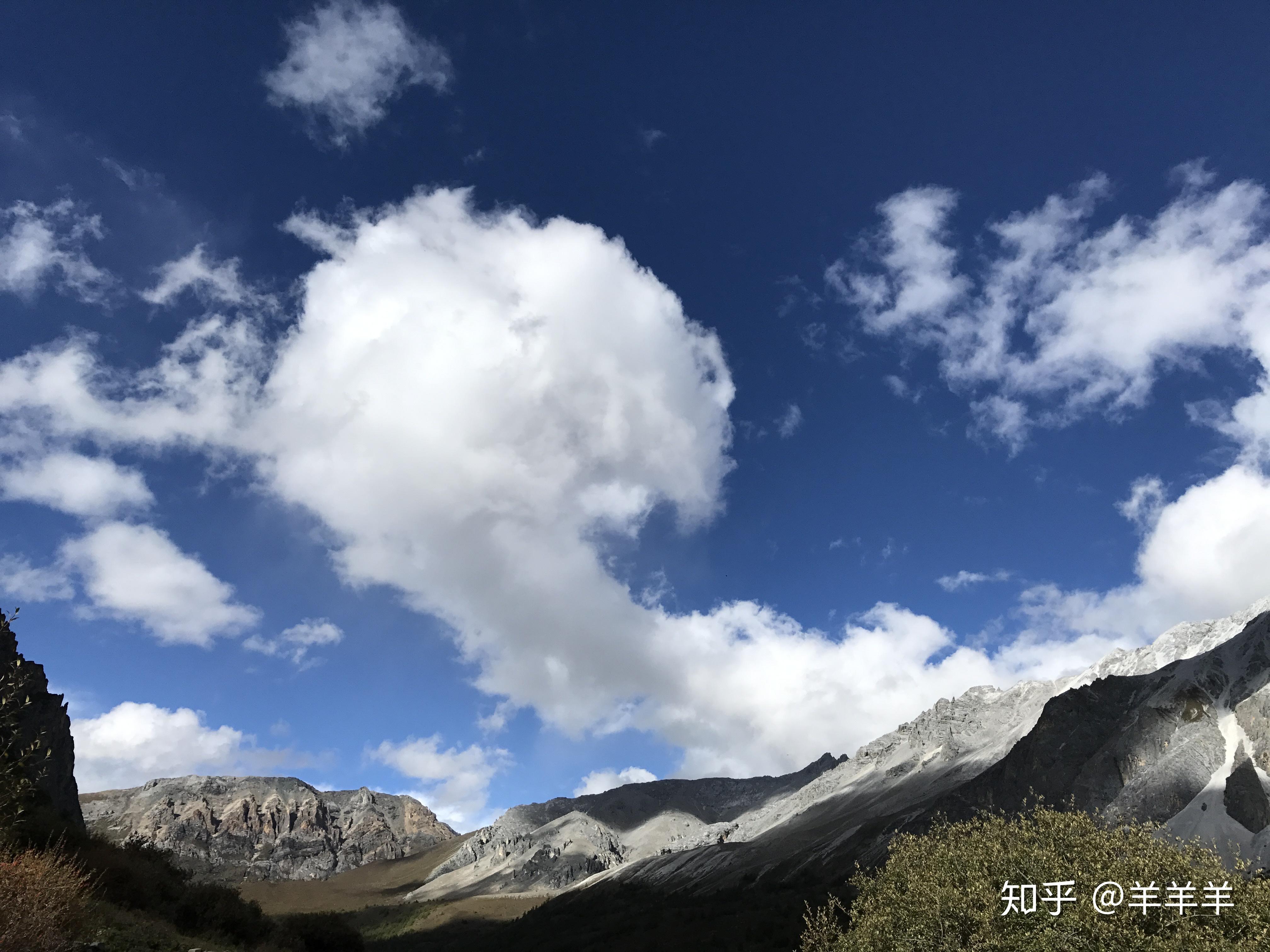 为什么稻城亚丁这一阵子天天上热搜? - 知乎