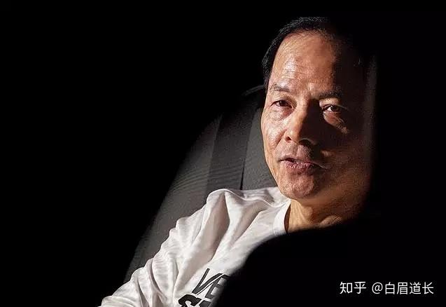 黑帮风云人物:澳门教父尹国驹