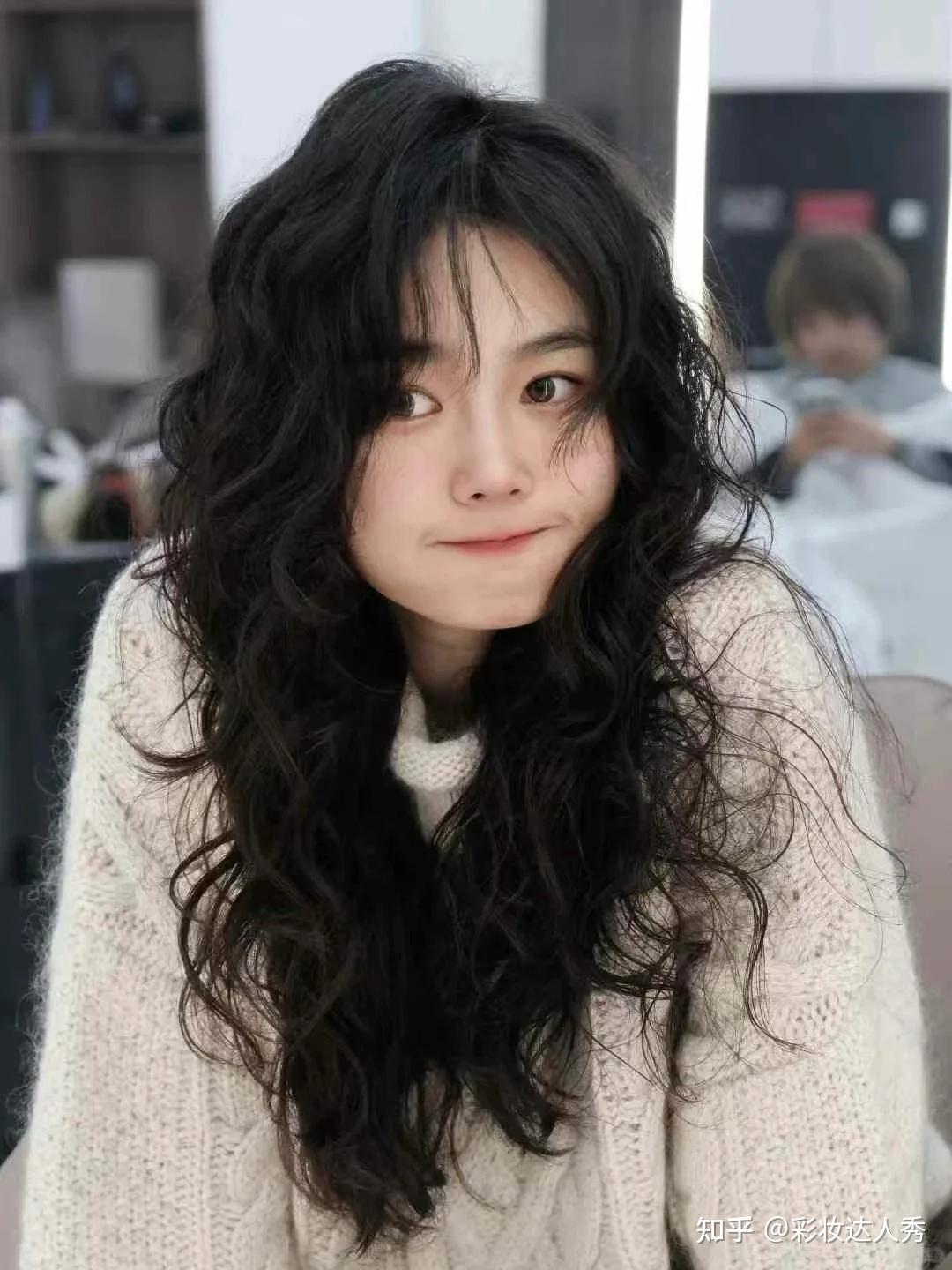 浪漫氛围感卷发,慵懒卷发, 解锁女神新魅力 - 知乎