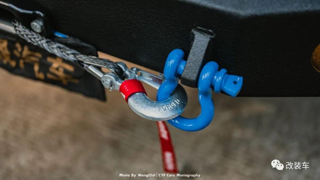 玩越野还得看它！丰田FJ酷路泽尽显猛男真本色-丰田fj酷路泽易车网