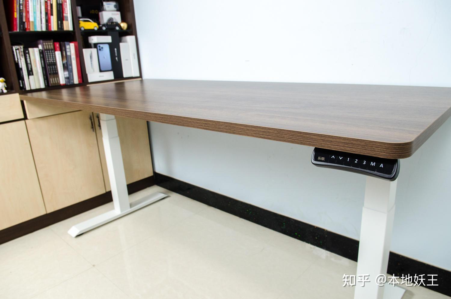 乐歌实木电动升降桌lift1