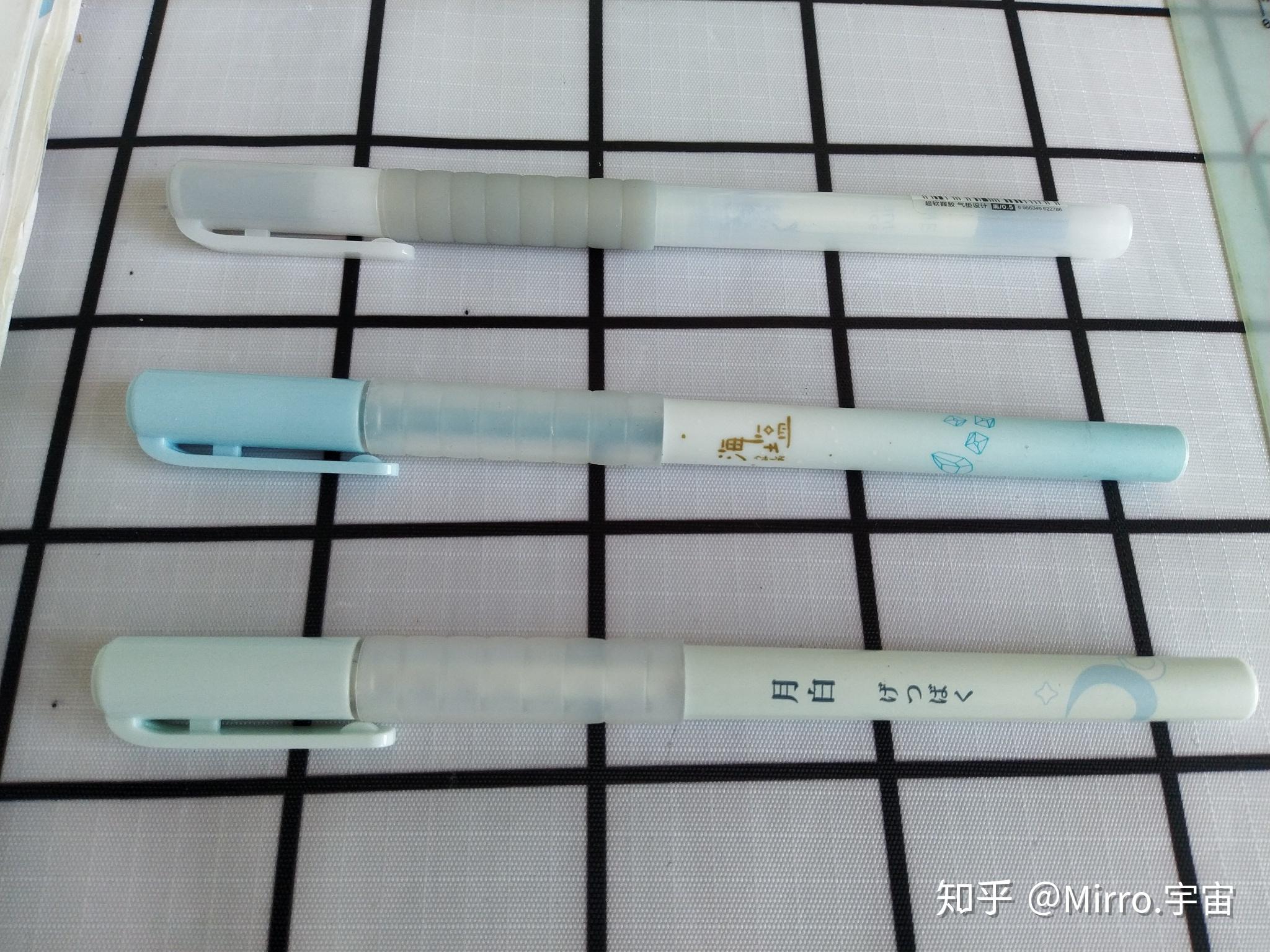 桌面好物推荐 好看的 v2-4bb977da0f1388d6010f81aa70d2da0d_r.jpg