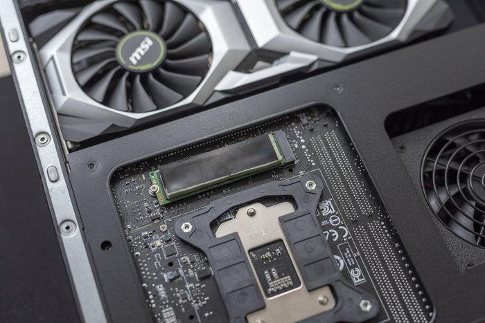 10l大小的高性能itx小钢炮主机 微星海皇戟x