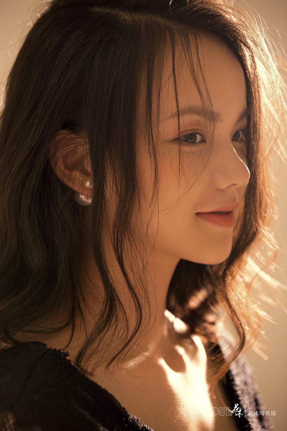 花沭写真散发着爱与光芒的孕妈照