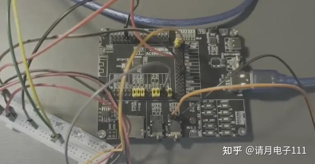 杰理蓝牙音箱开发板AC696N上演示降本设计:时钟系统与省晶振方案设计