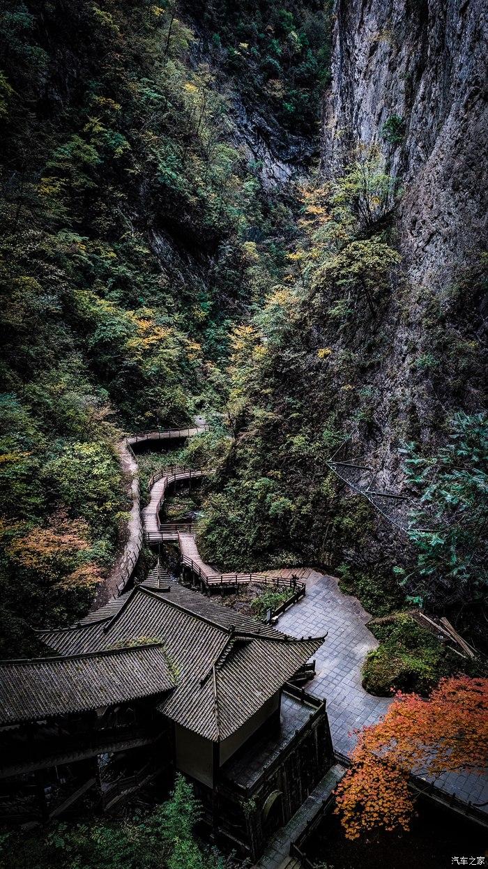 一人一唐,自驾洛南金丝峡,瞰五彩斑斓深秋神瀑峡沟