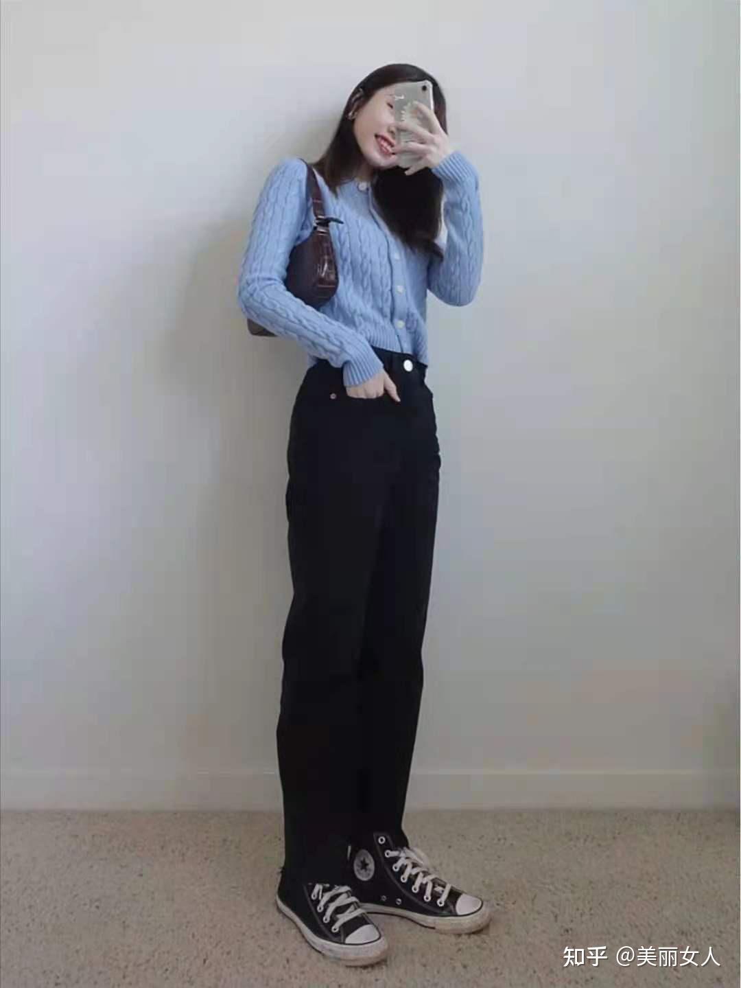 黑色高帮帆布鞋搭配什么衣服好看