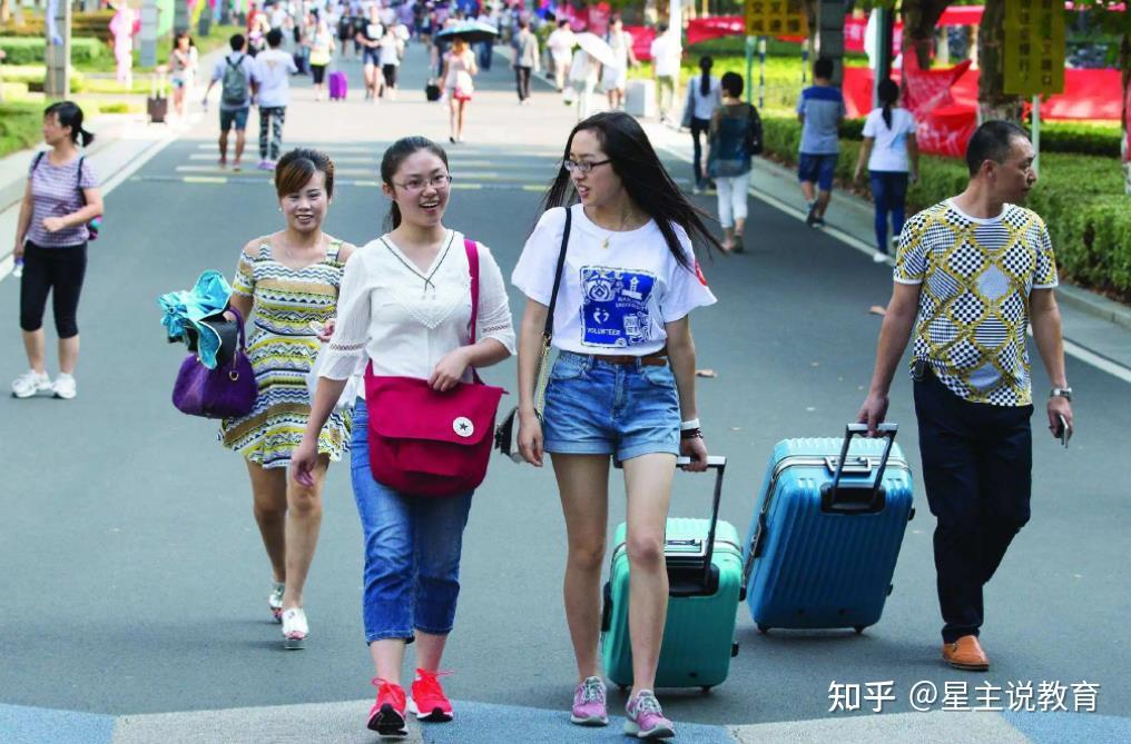 农村的准大一新生要如何度过大学生活走出自卑有更好的未来