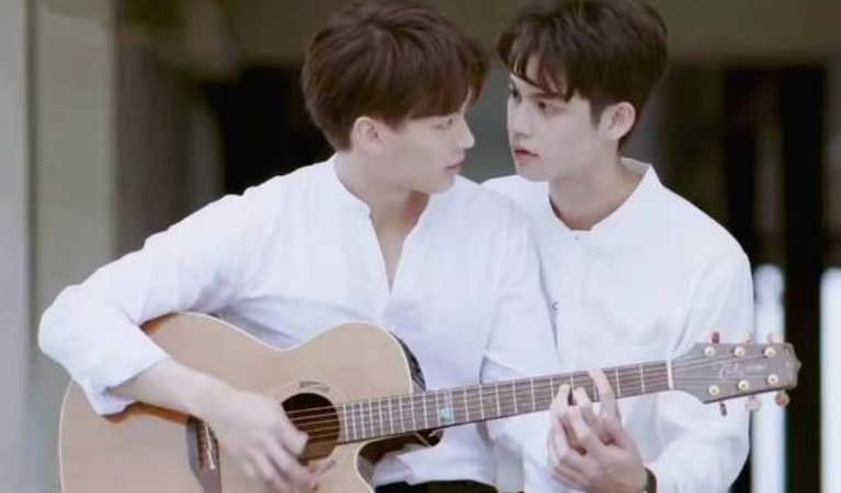 只因我们天生一对泰国gmm的校园cp太好嗑