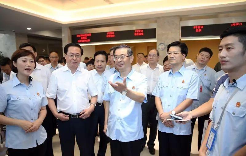 杭州互联网法院挂牌首席大法官给它定了一个大目标