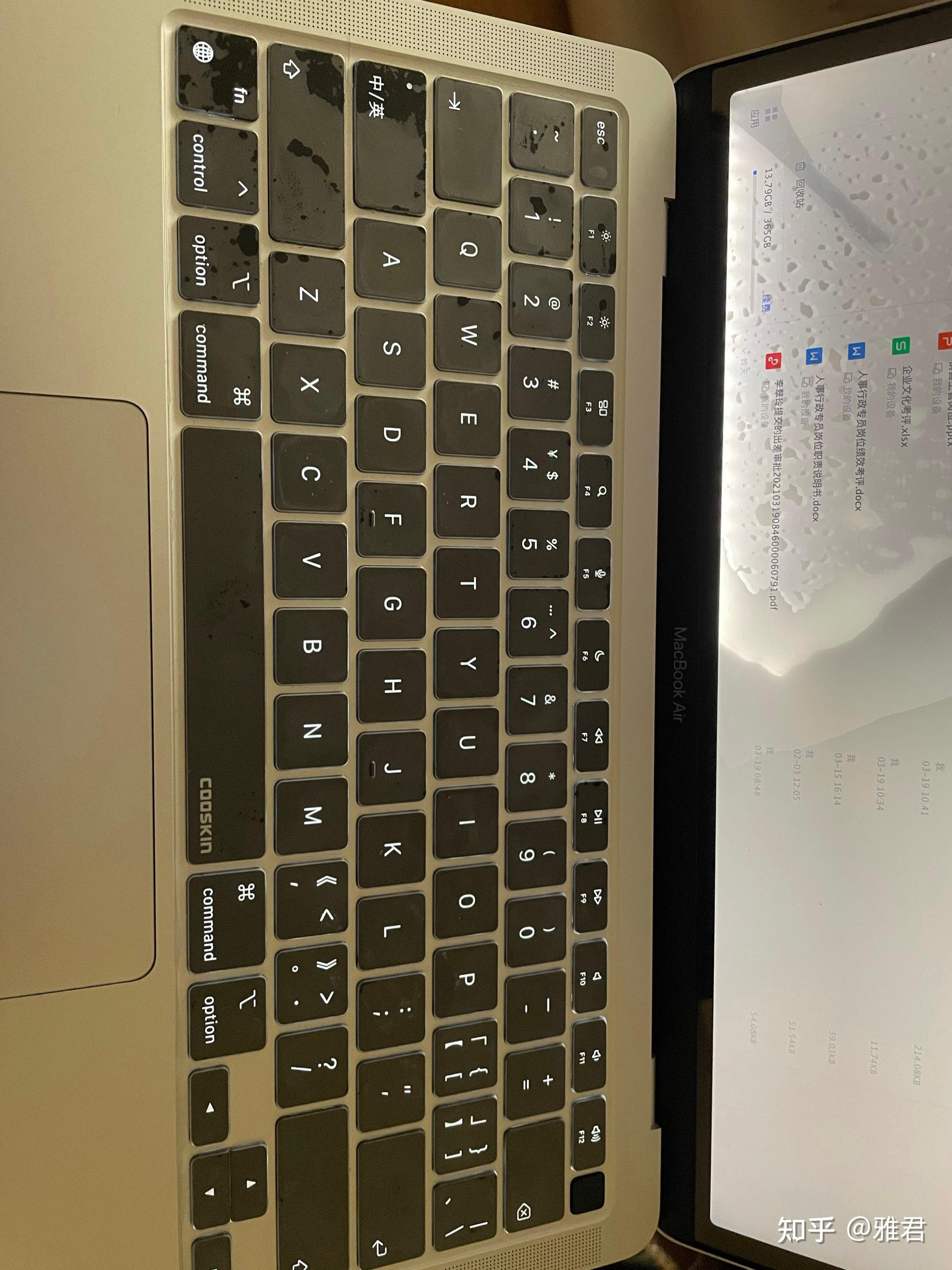 macbookairm1版本屏幕进水记