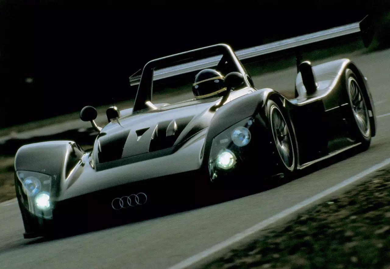 奥迪r18包揽巴林站冠亚军18年峥嵘岁月完美谢幕