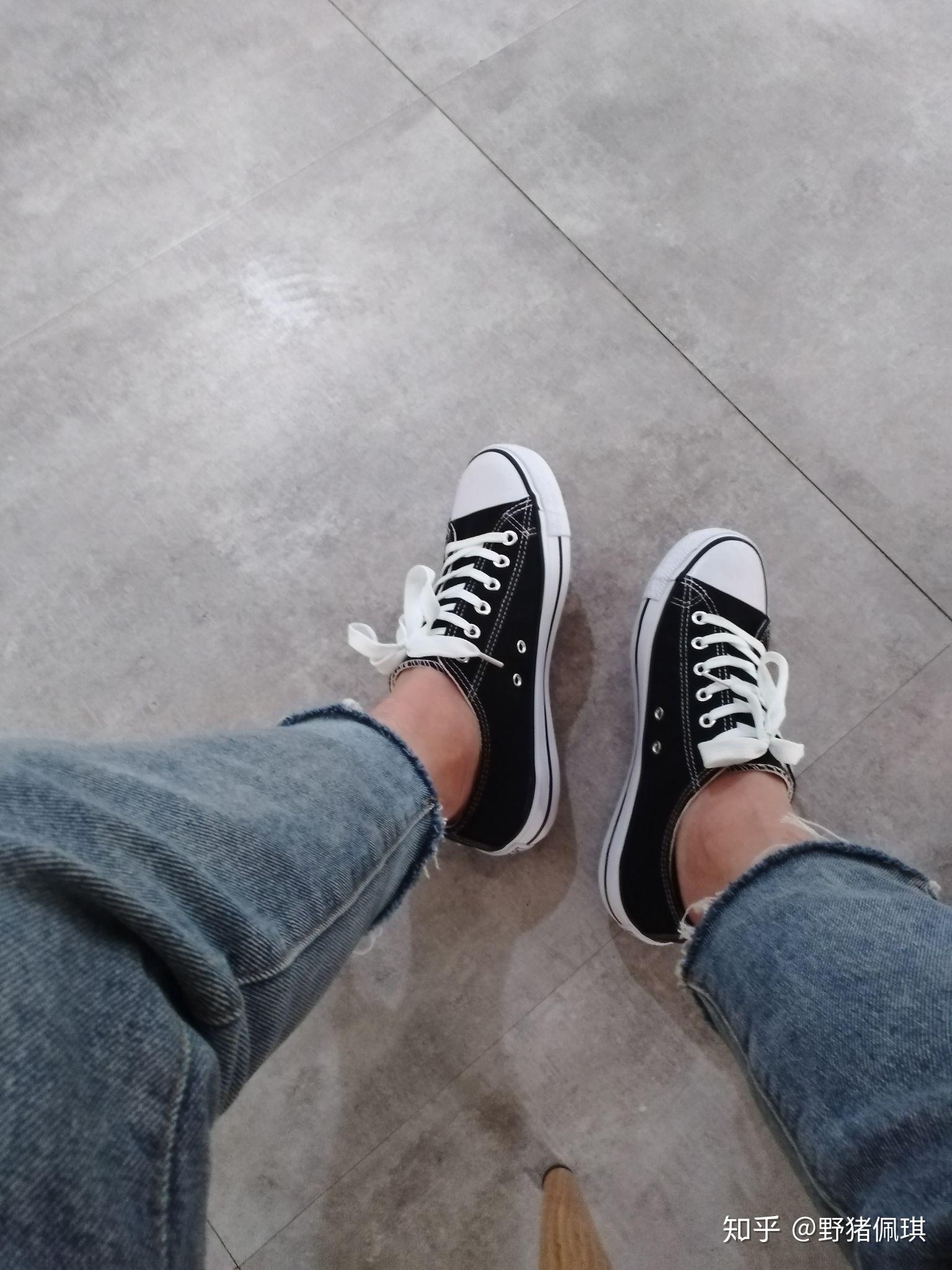 为什么有人喜欢紧的勒蛋蛋的紧身裤豆豆鞋