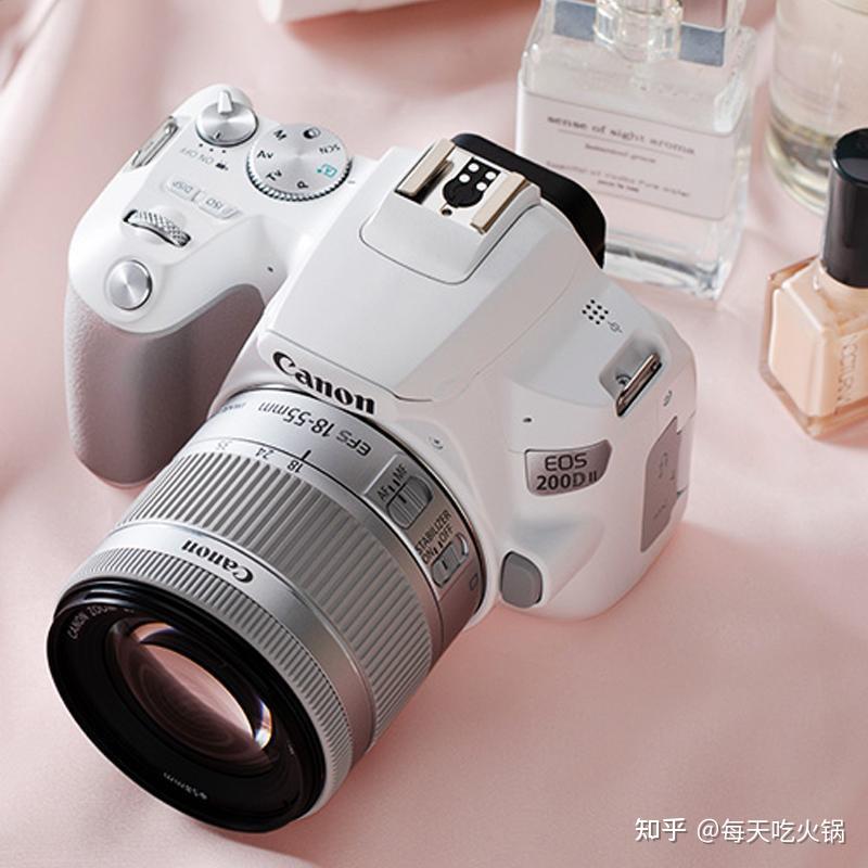 佳能EOS200DⅡ、富士XT30和富士XT200怎么选？