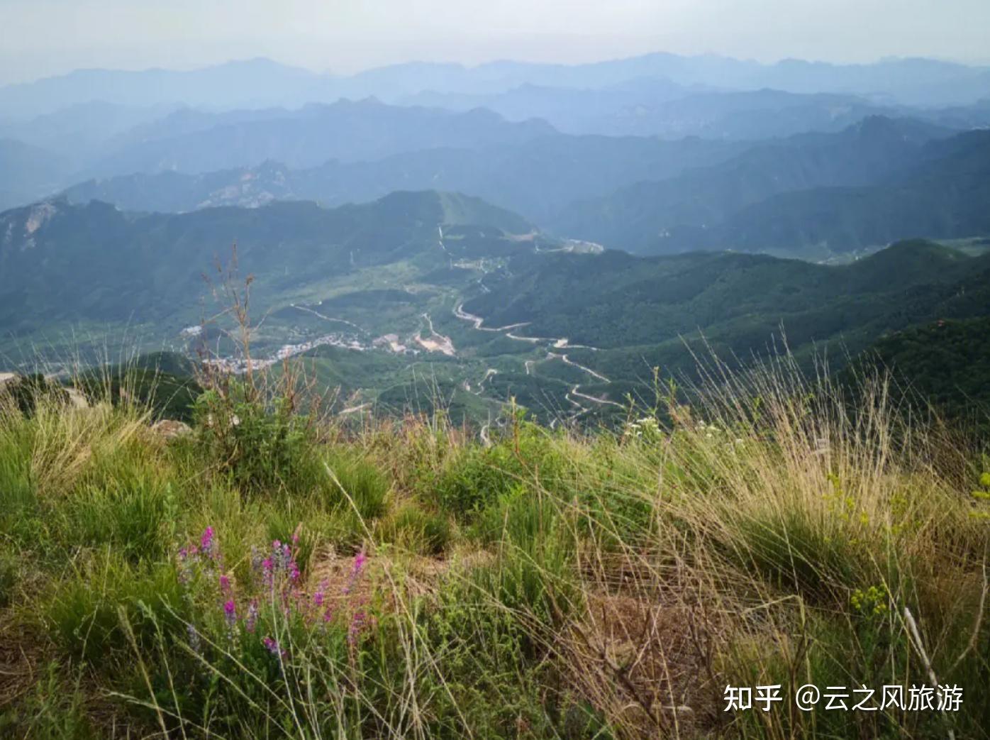 重庆主城爬山好去处，工商大学的龙脊山风景确实美