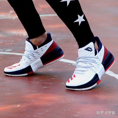 鞋子怎么刷不起球 v2-4d0807990f13c3f0a138927d4dc6d7a1_r.jpg