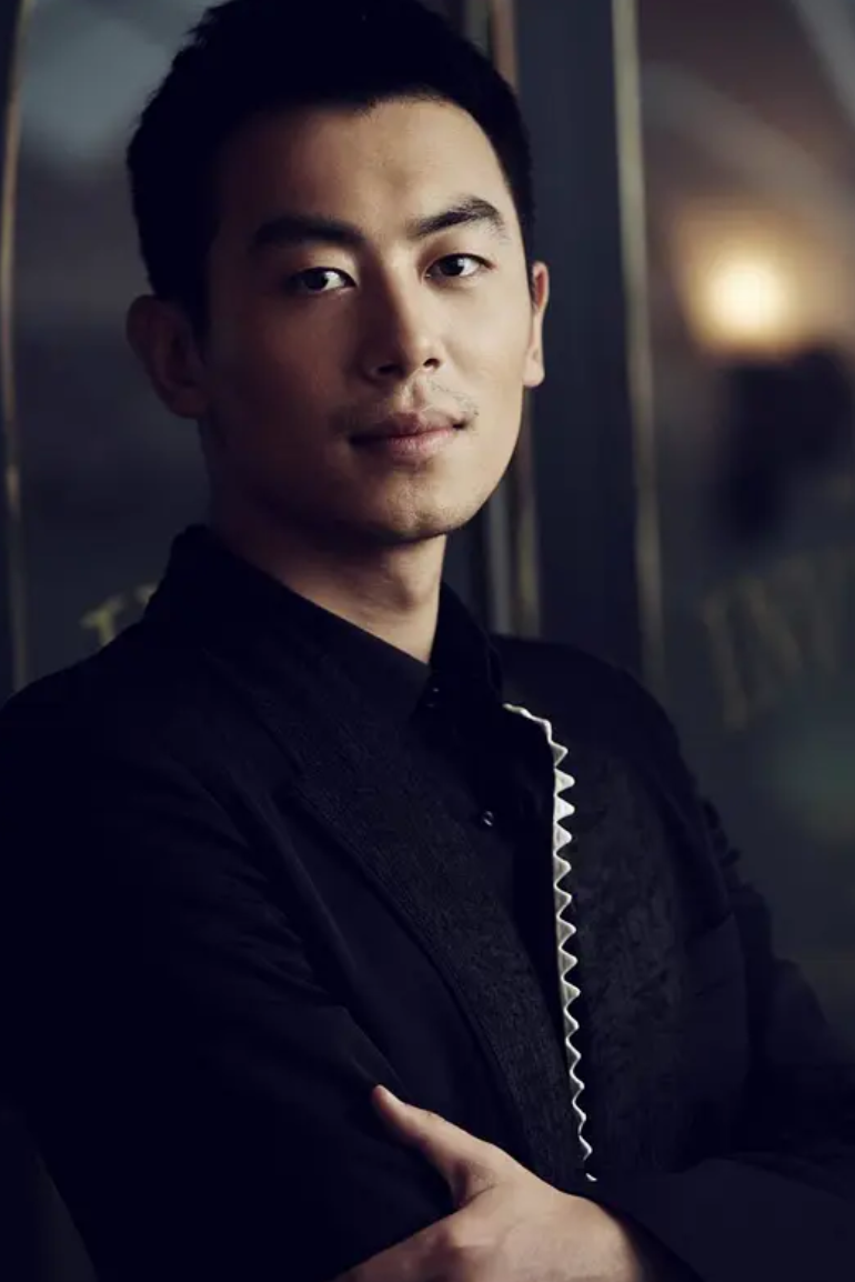 朱亚文到底有何魅力? - 知乎