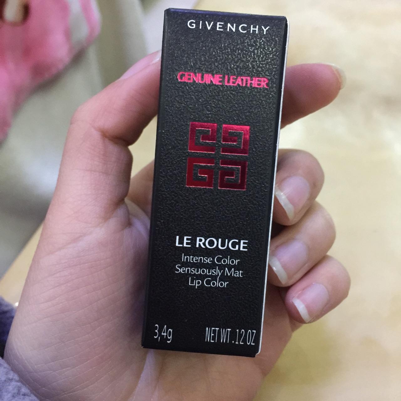 求大神鉴定纪梵希小羊皮305真假? - 梅琜卿的