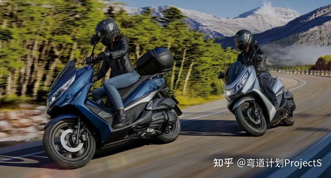 对标车型方面,豪爵uhr150的整体定位跟本田的pcx160明显是水火不容,无