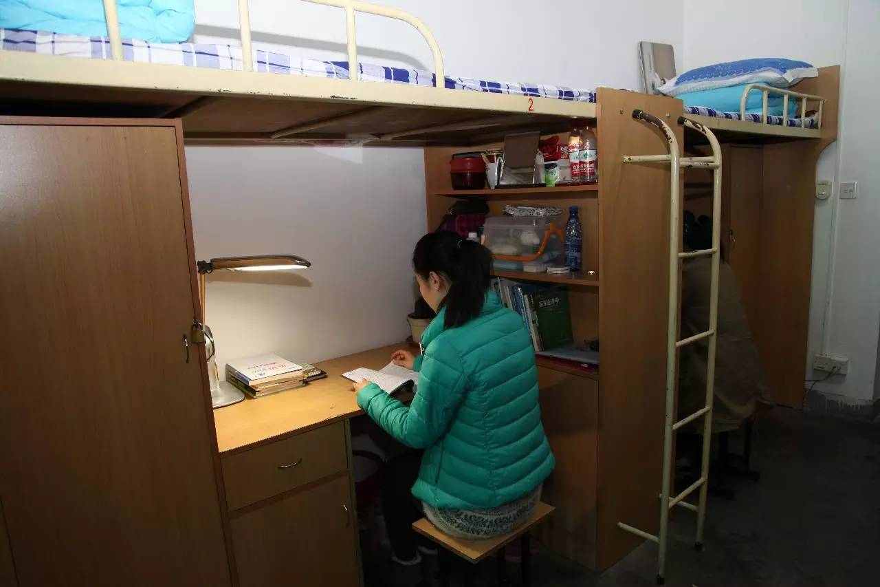 西安翻译学院的宿舍条件如何校区内有哪些生活设施