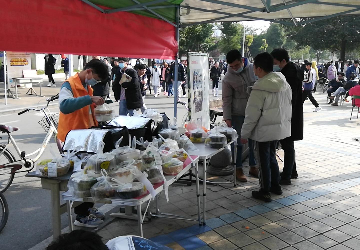 v2-4d800c104fc2271f2b2f25728ec7bc60_1440w.jpg?source=172ae18b