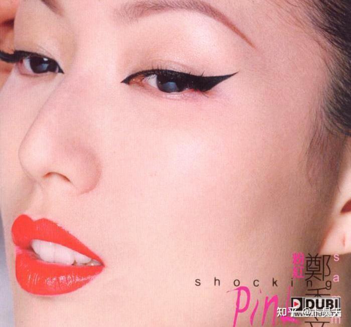 百变天后郑秀文49岁生日历年造型我行我素永远不向年龄服输