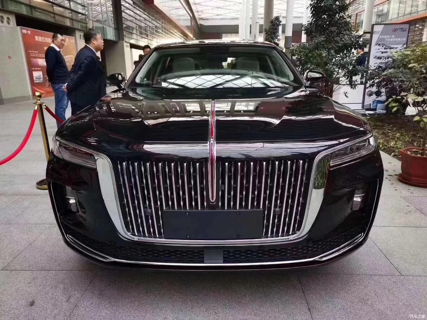 一汽红旗h9正式上市售价3098万起推出5款车型