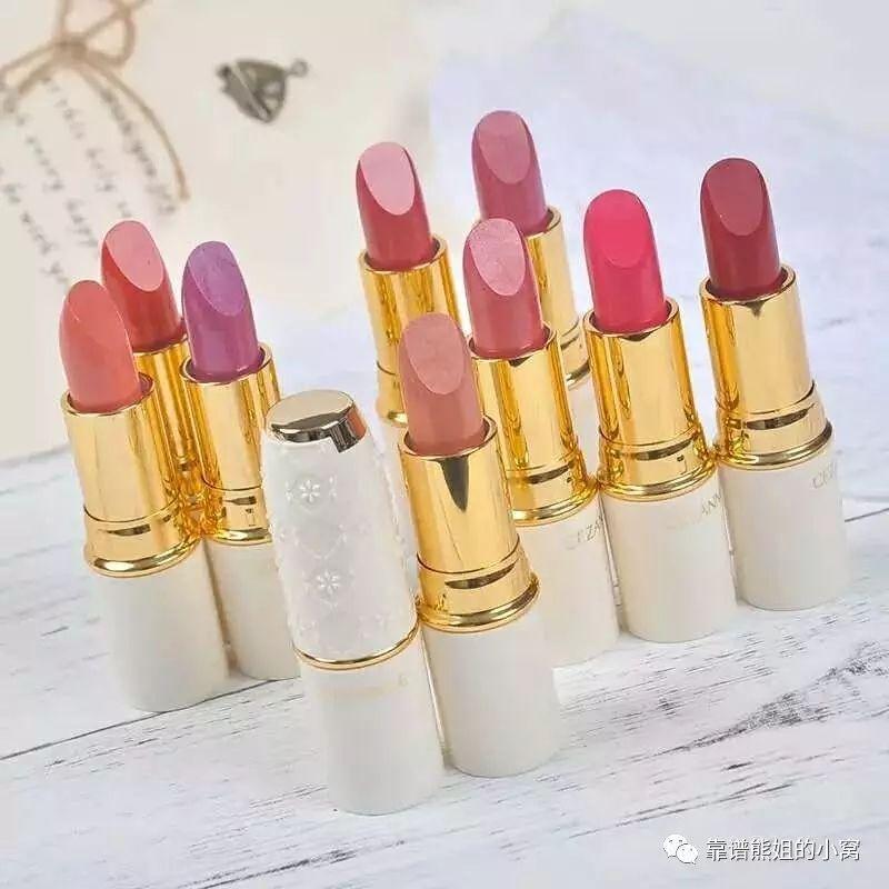 啥是花瓣唇 v2-4e0dd6c1ba3bf060d5c47799129a62c0_r.jpg