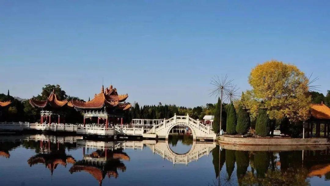 四龙度假村亭台楼阁诗意的栖息