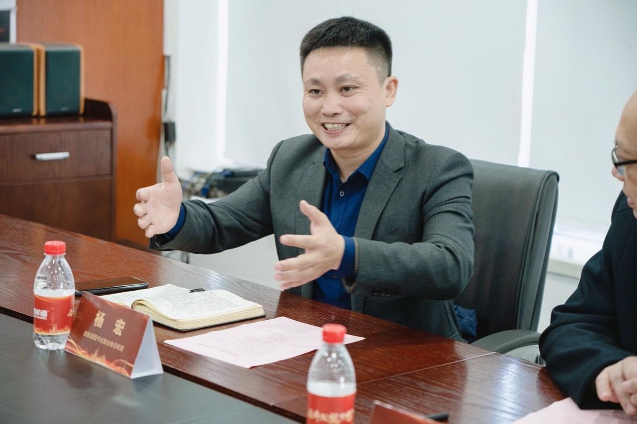 人大四大名嘴徐之明教授加盟新航道好轻松考研