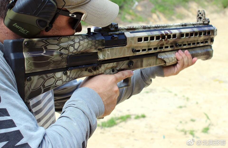 训练营使用的霰弹枪冲锋枪biubiu