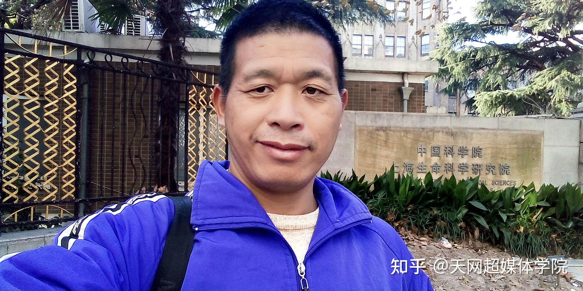 脑电波动作信号产业已经成为世界首富美国人马斯克由于脑电波动作控制
