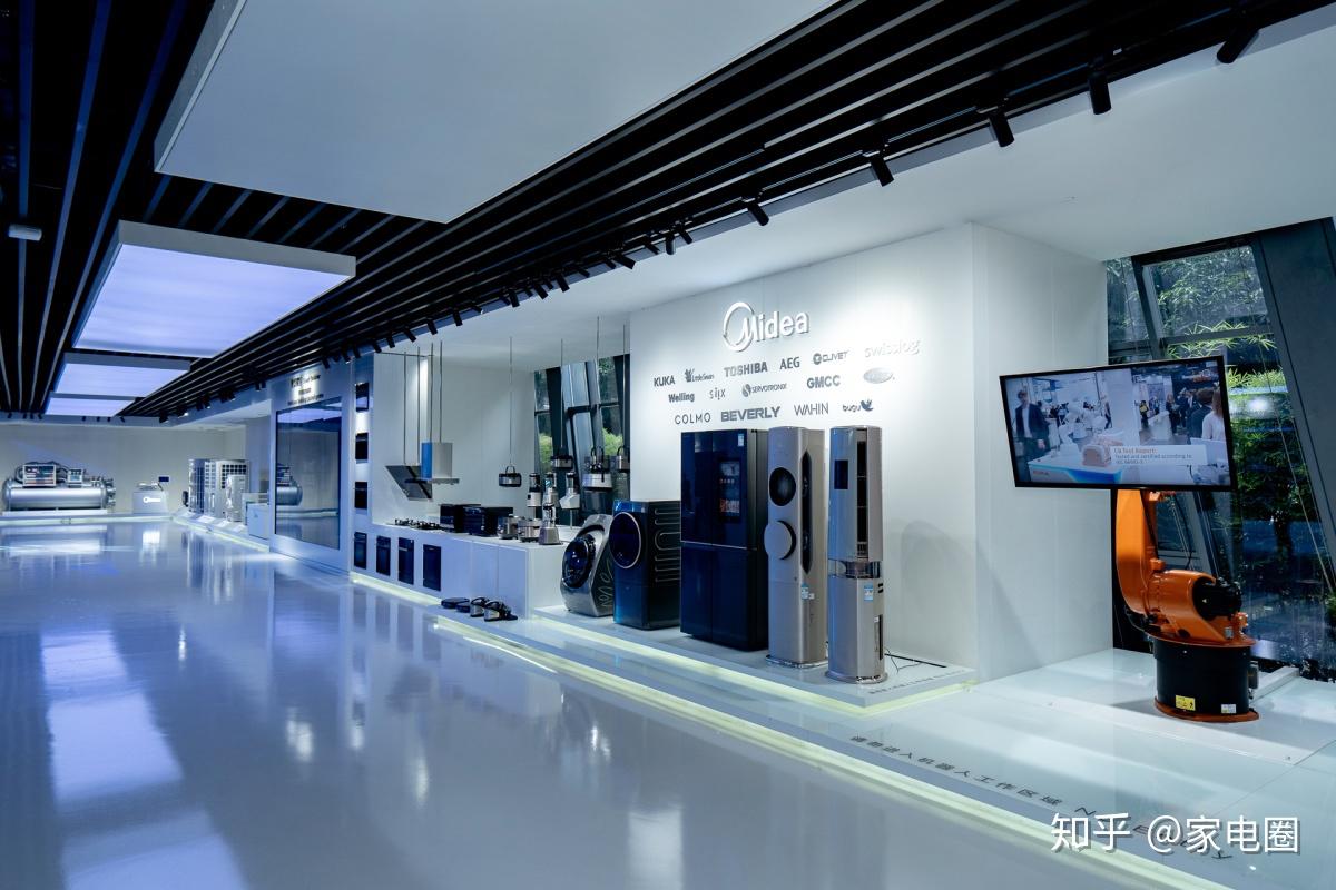 在用户最为关心的隐私安全上,美的多项获得国际安全