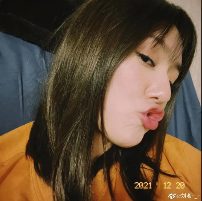 赢德人物看香香的日常品味当下生活拥抱新的一年