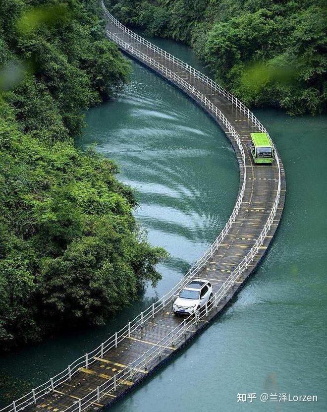 湖北恩施网红浮桥汽车落水5死惨烈事故