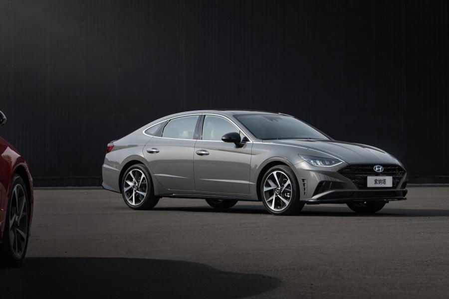 外观轿跑范月均花销千元左右第十代索纳塔购车养车费用如何