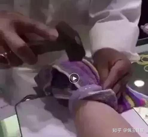 v2-4f2c0f663b1af1a6e082661c81fcae7d_r.jpg