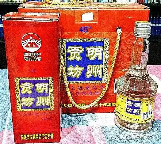 还有一段小插曲,因这家研发型企业在宁波明州千年贡酒的挖掘与传承